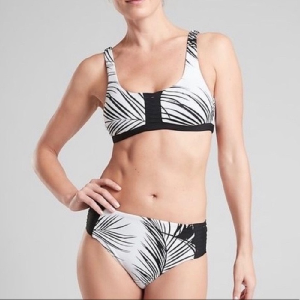 Athleta | adriata retro palm bikini top